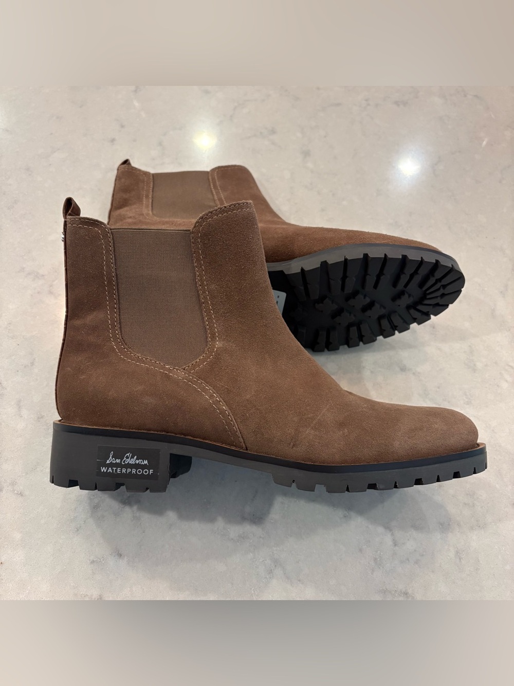Sam Edelman Women’s Waterproof Jaclyn Lug Sole Chelsea Ankle Boots Taupe NWT - Picture 2 of 10